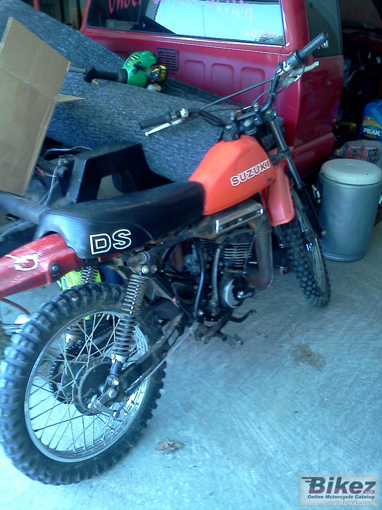 Suzuki DS 125 poster